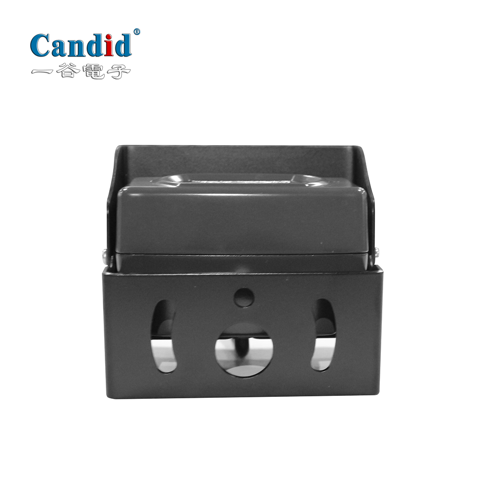 كاميرا احتياطية بالأشعة تحت الحمراء مع ميكروفون CA-611