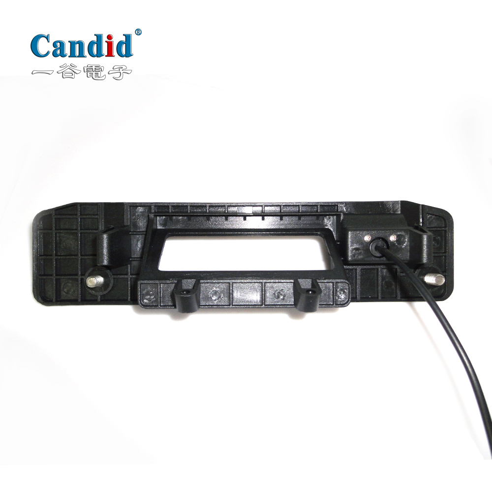 كاميرات الباب الخلفي لسيارة مرسيدس بنز ML