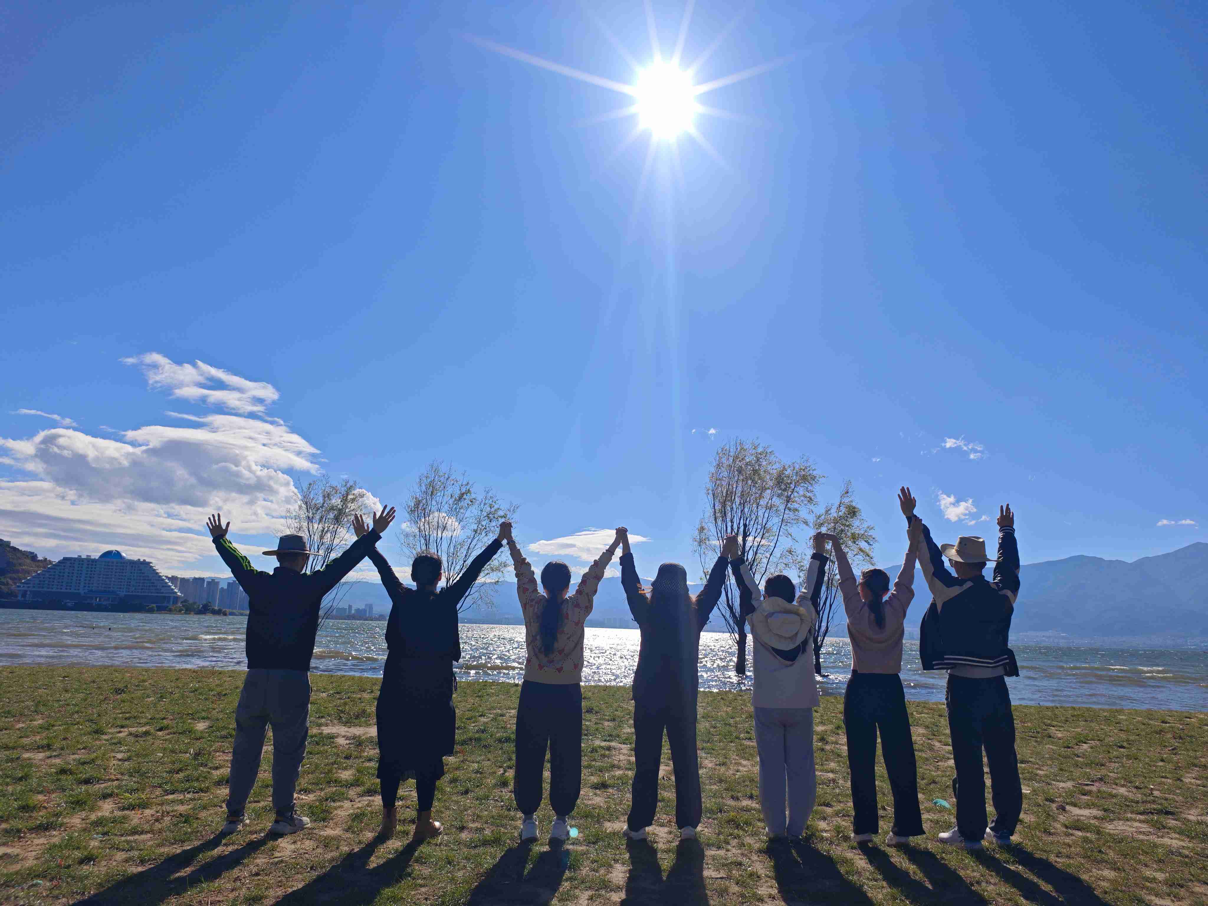 بناء الفريق--أنشطة بناء الفريق الصريحة