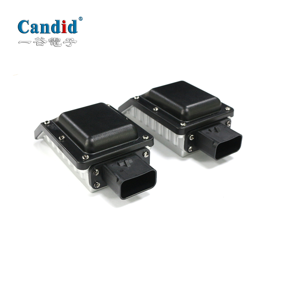 أنظمة الكشف عن النقاط العمياء بالرادار الميكروويف مع RCTA